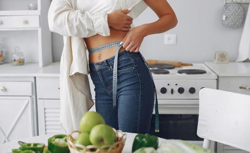 Nem todo mundo precisa emagrecer: o risco invisível entre pessoas com peso normal